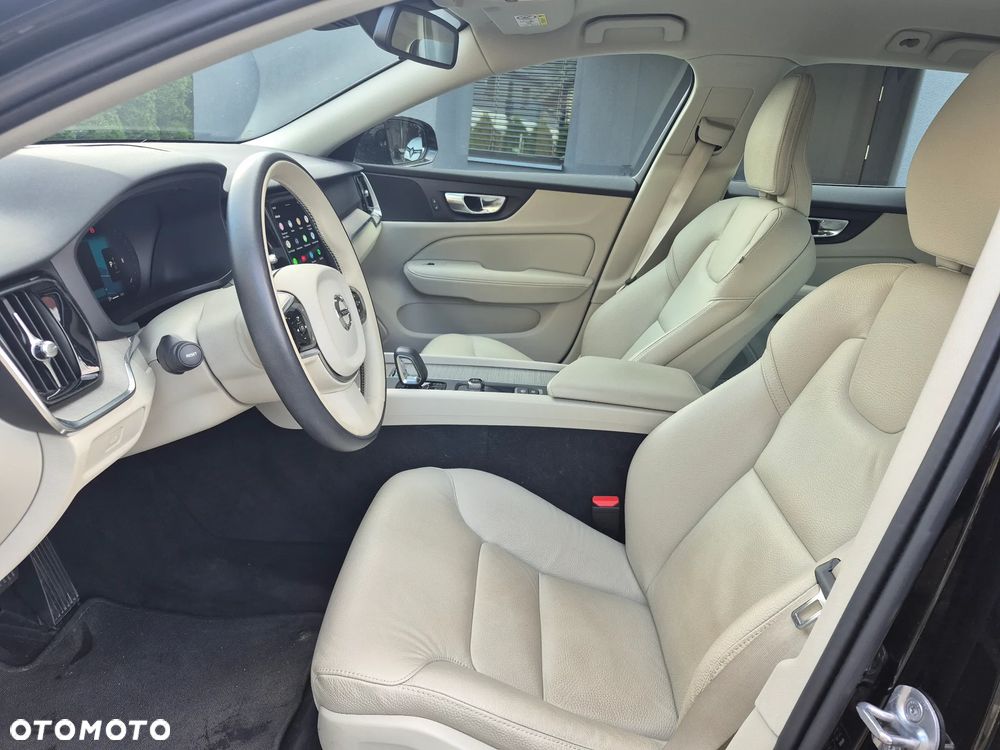 Volvo V60 B3 B Core - 4