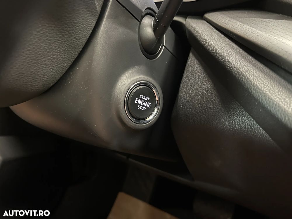 Skoda Octavia 2.0 TDI DSG Ambition - 23