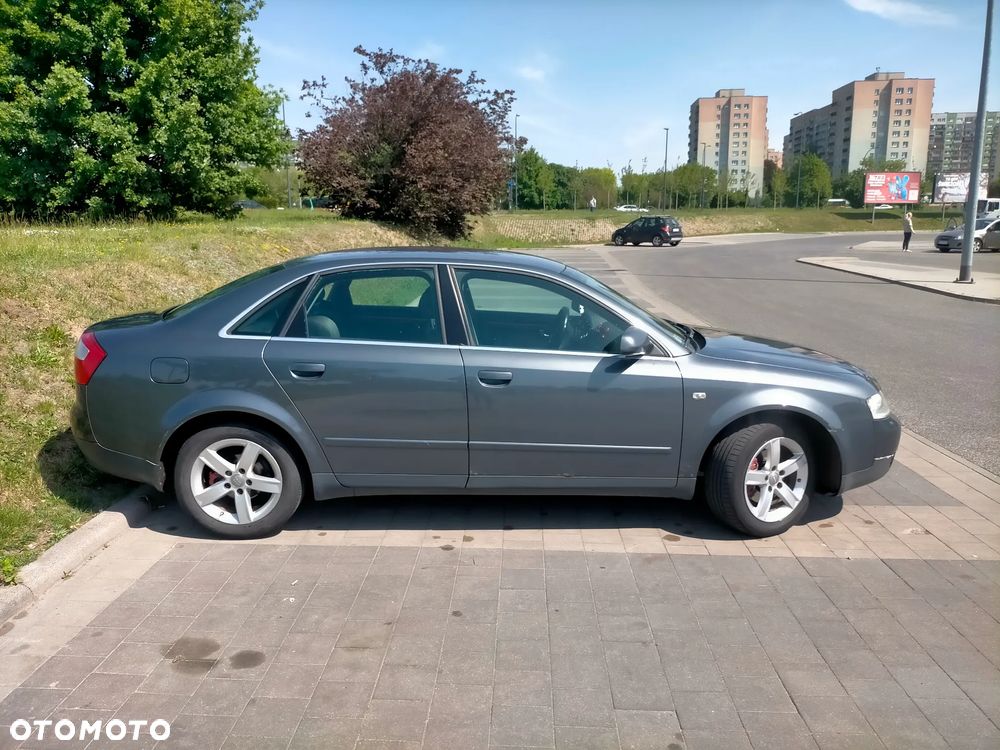 Audi A4 Limousine 1.9 TDI - 11