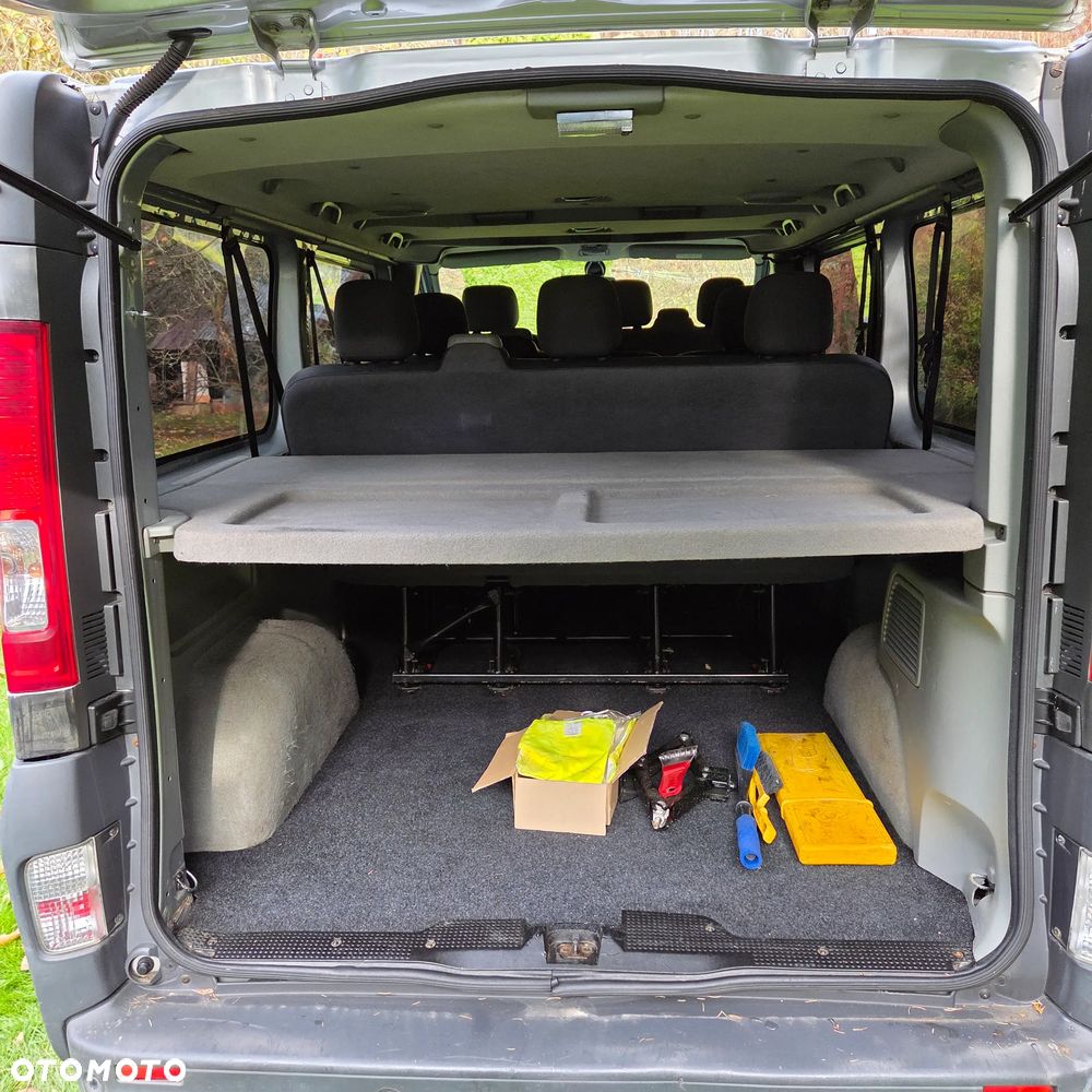 Renault Trafic - 11