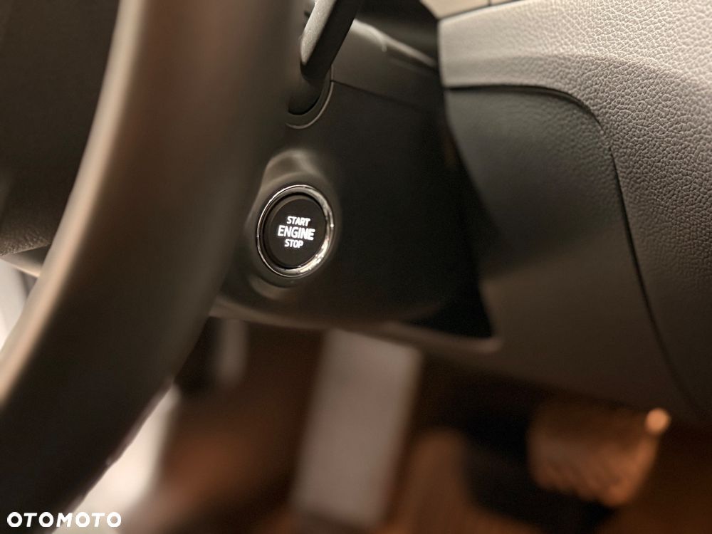 Skoda Superb 2.0 TDI Ambition DSG - 14