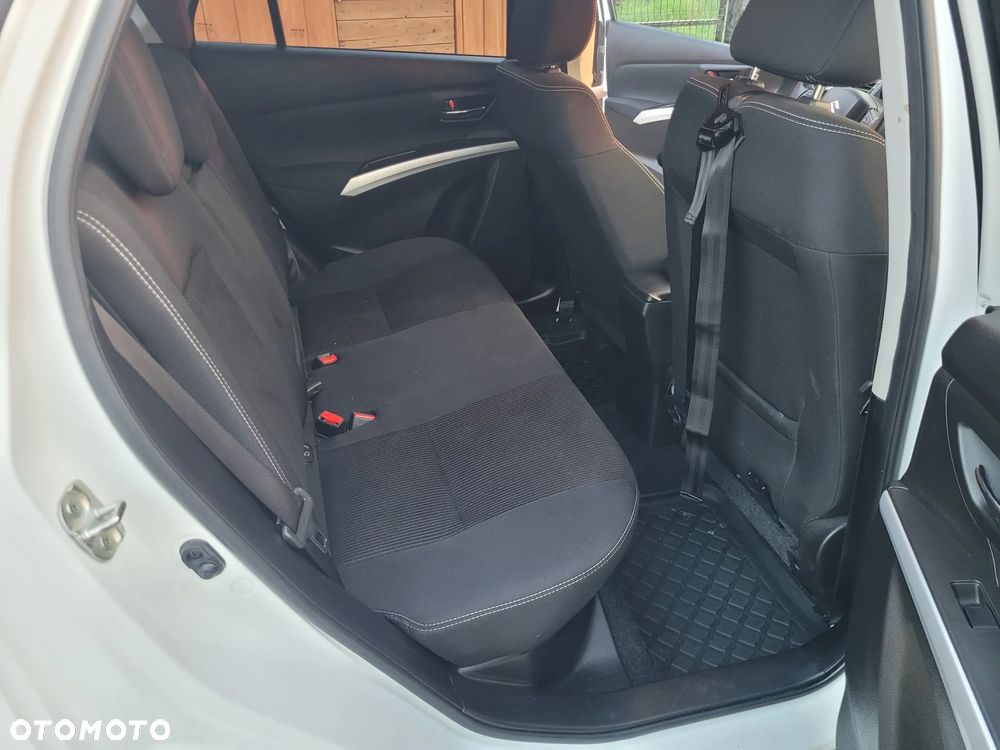 Suzuki SX4 - 8