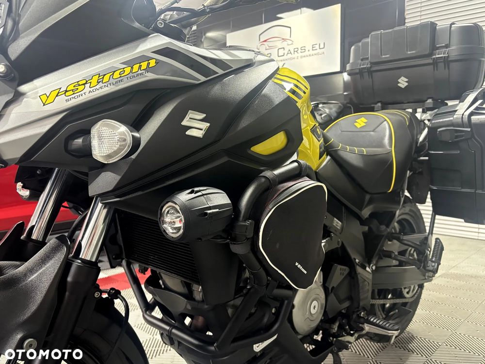Suzuki V-STROM - 31