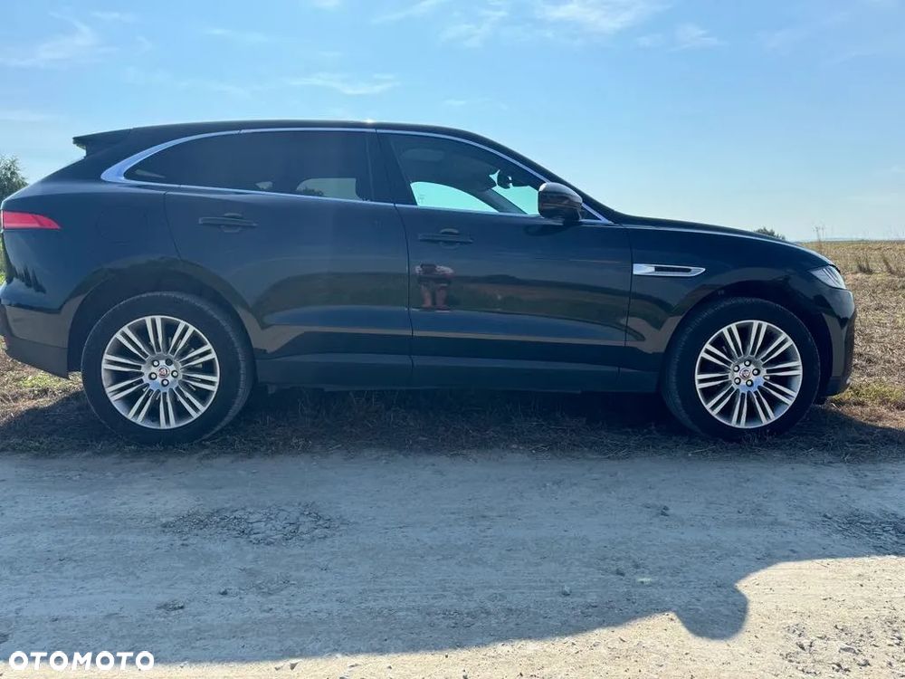 Jaguar F-Pace 2.0 i4D AWD Prestige - 4