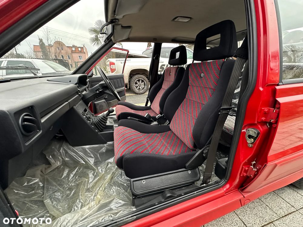 Polonez Caro - 17