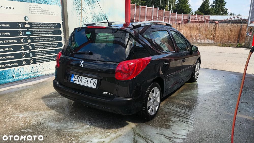Peugeot 207 1.6 HDi Sporty - 6