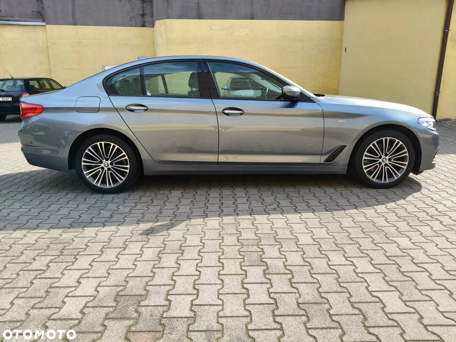 BMW Seria 5 520d Efficient Dynamics Sport Line sport - 10
