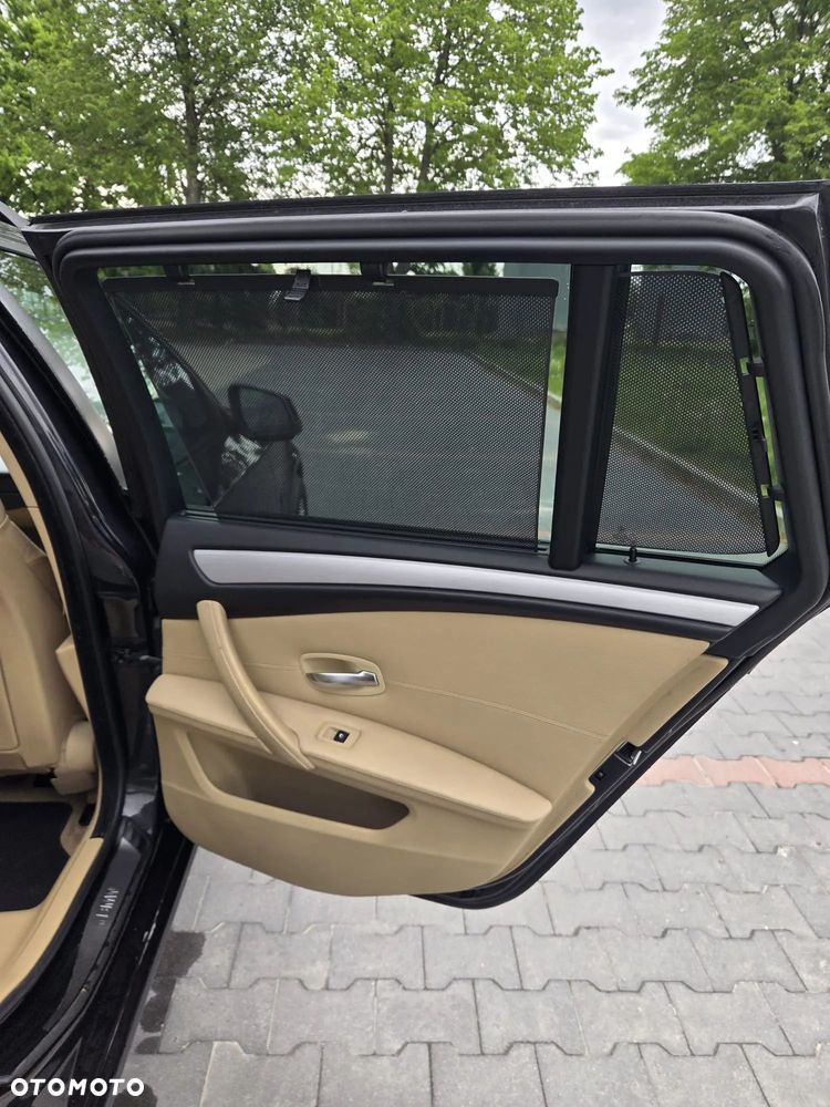 BMW Seria 5 520d - 21