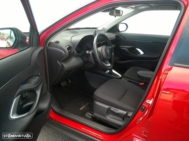 Toyota Yaris Cross 1.5 Hybrid Comfort Plus — fotografia 9