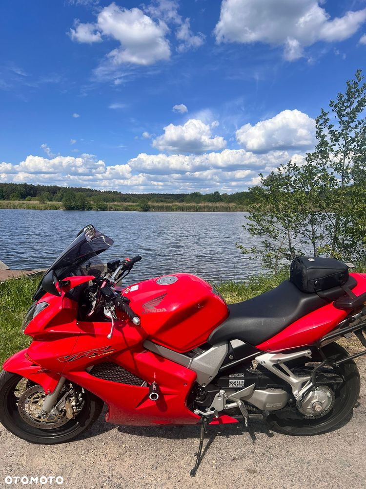 Honda VFR - 1