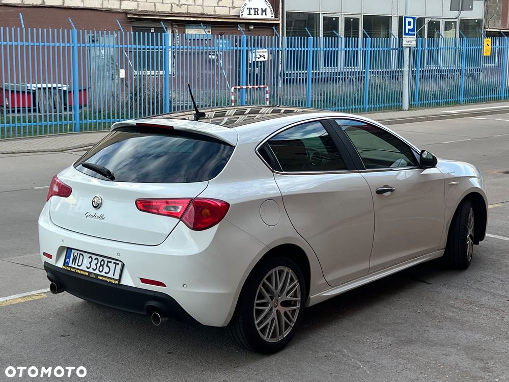 Alfa Romeo Giulietta - 19