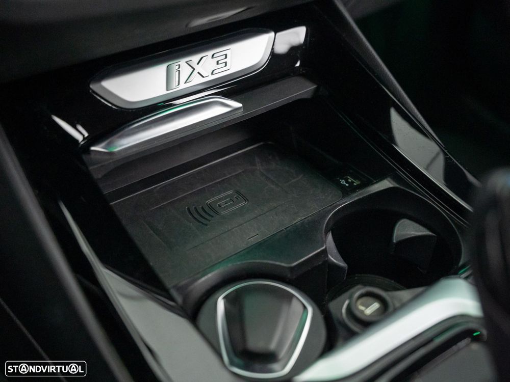 BMW iX3 Impressive - 31