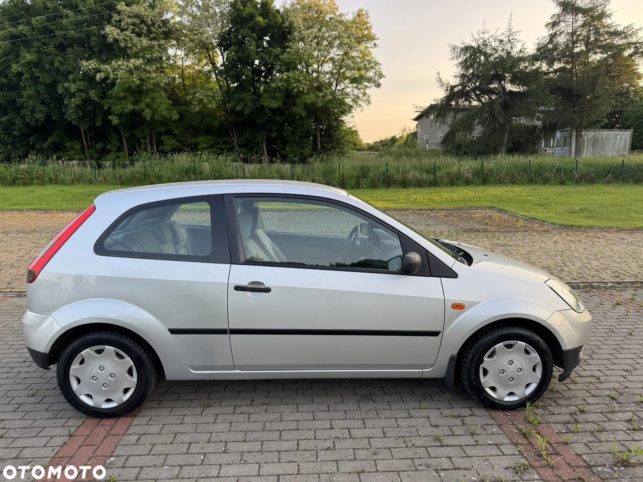Ford Fiesta 1.4 - 13