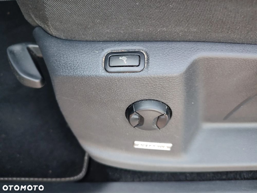 Volkswagen Touran 2.0 TDI SCR (BlueMotion Technology) DSG Highline - 11