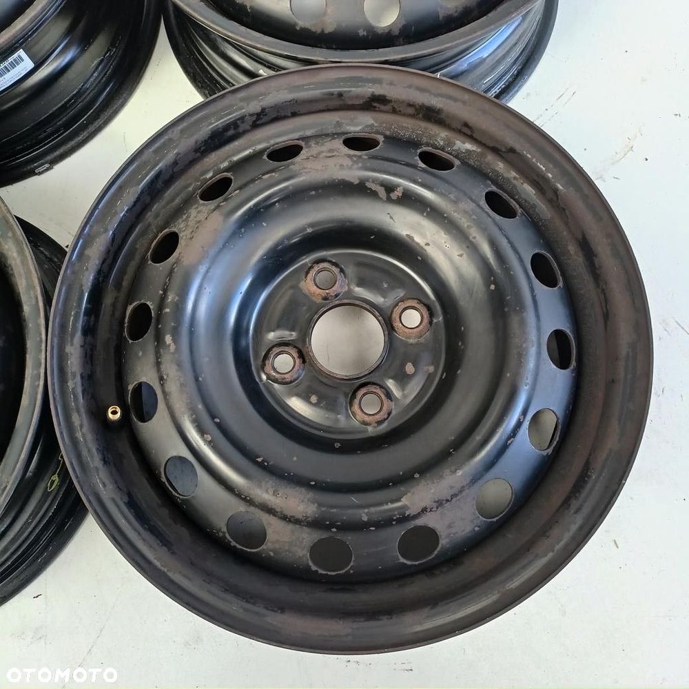 Felgi 4x100 15 Toyota Yaris 4szt (F6069) - 4