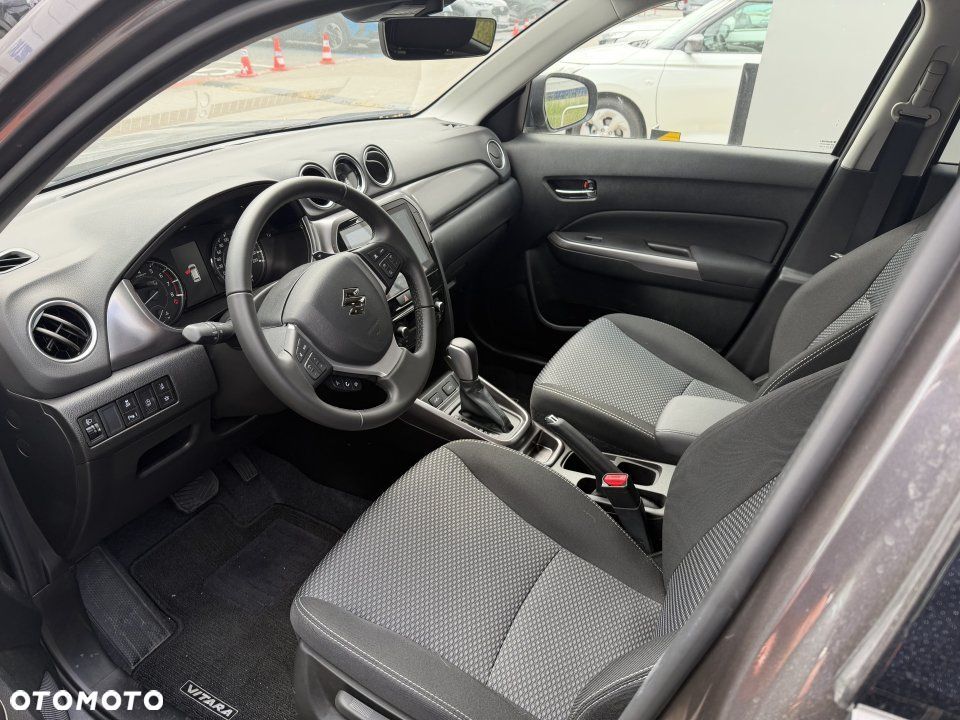 Suzuki Vitara - 8