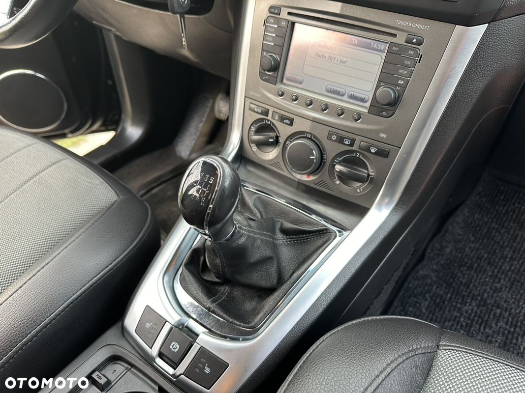 Opel Antara 2.2 CDTI Cosmo - 25