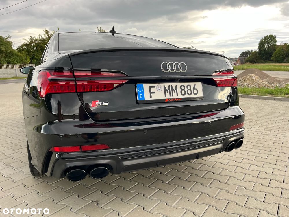 Audi S6 Limousine - 11