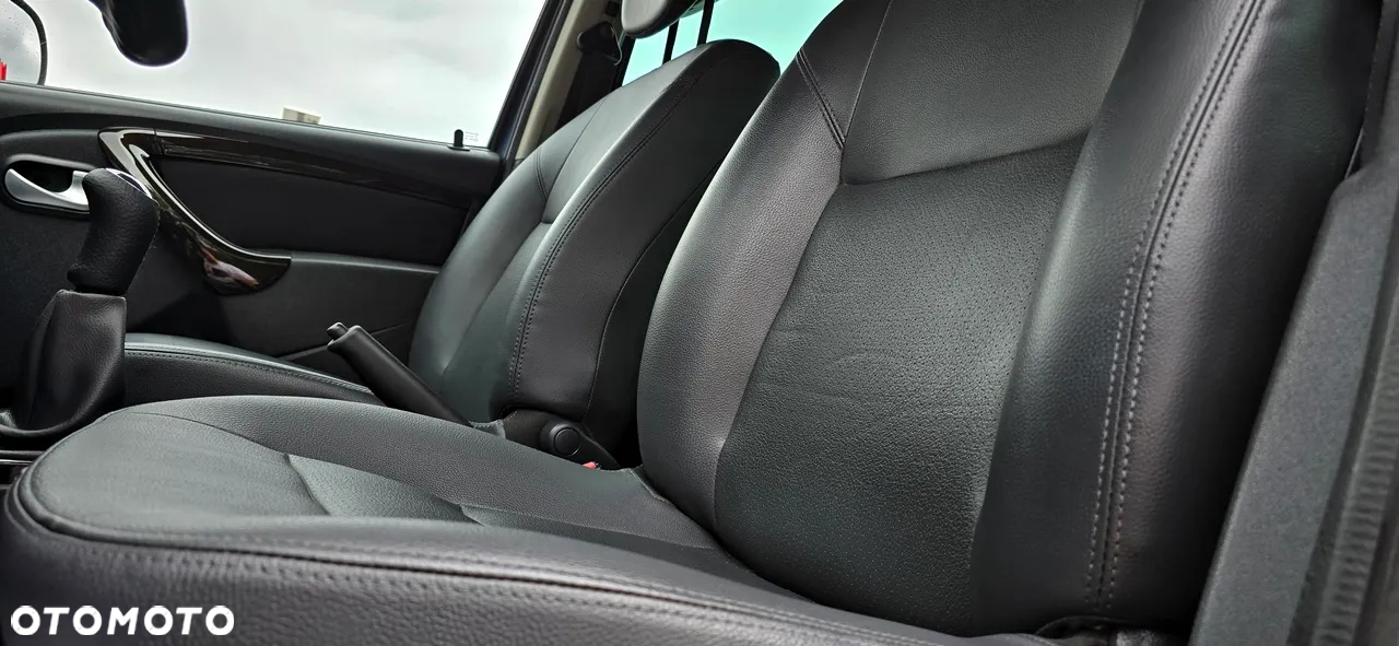 Dacia Duster 1.6 Laureate - 10