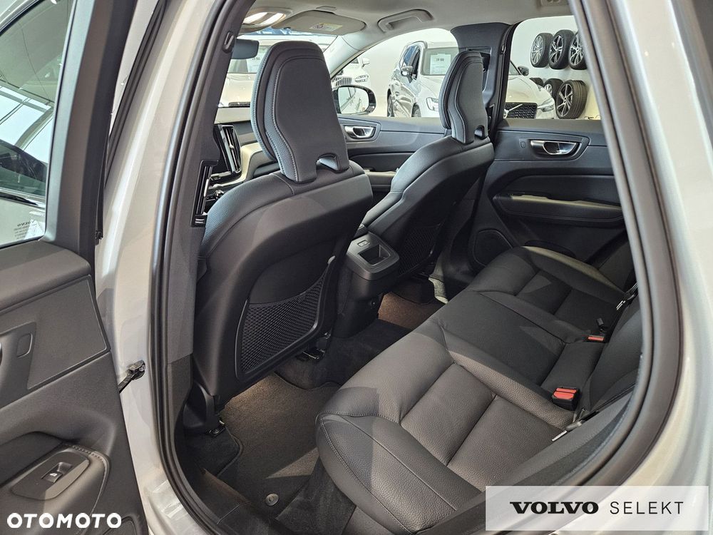 Volvo XC 60 - 22