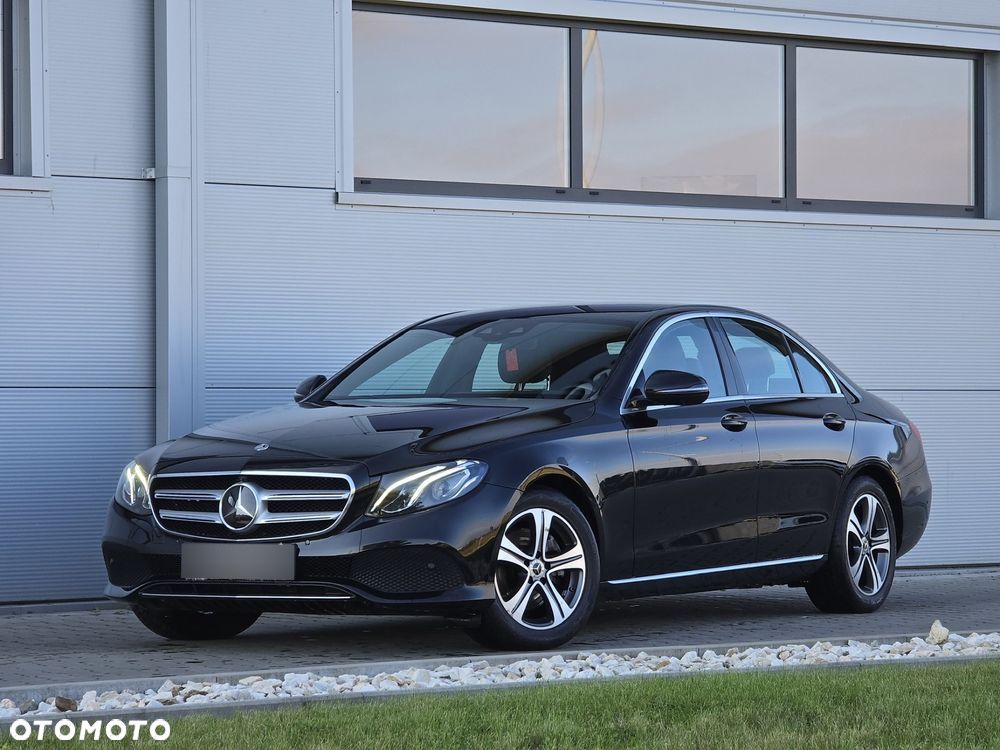 Mercedes-Benz Klasa E 250 9G-TRONIC - 14