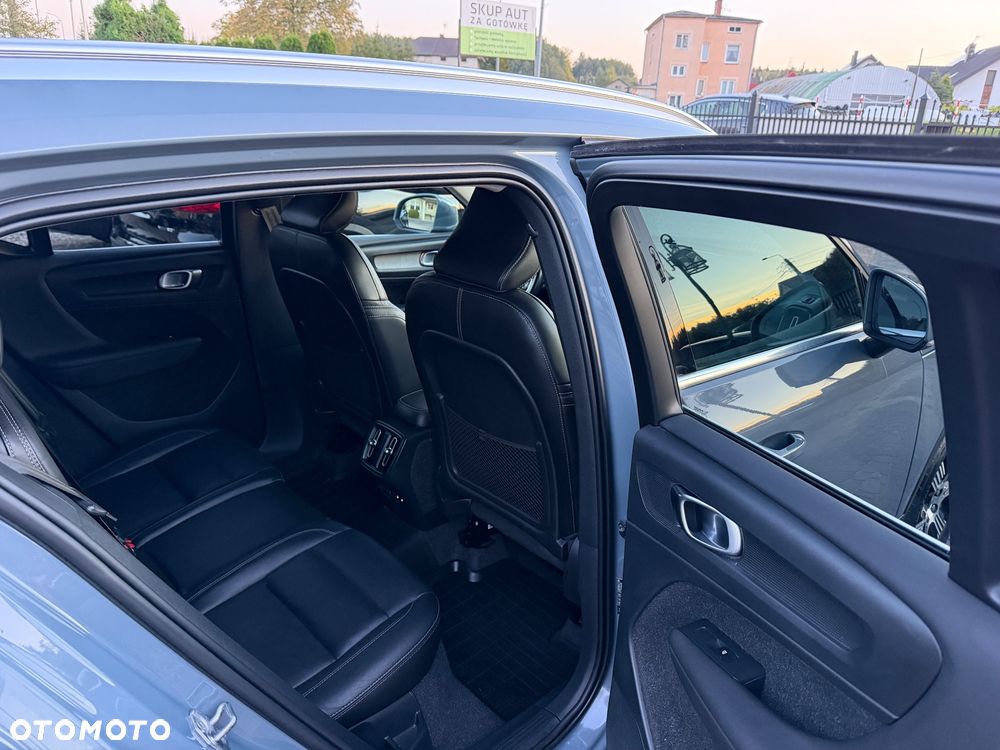 Volvo XC 40 T3 Inscription - 19