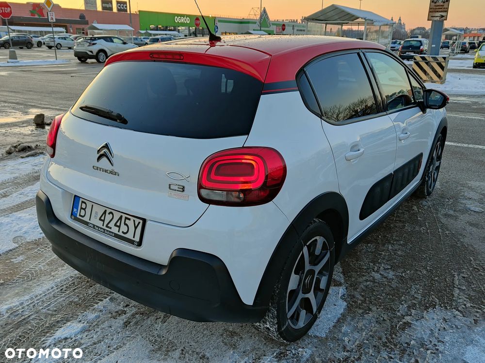 Citroën C3 1.2 PureTech Shine - 3