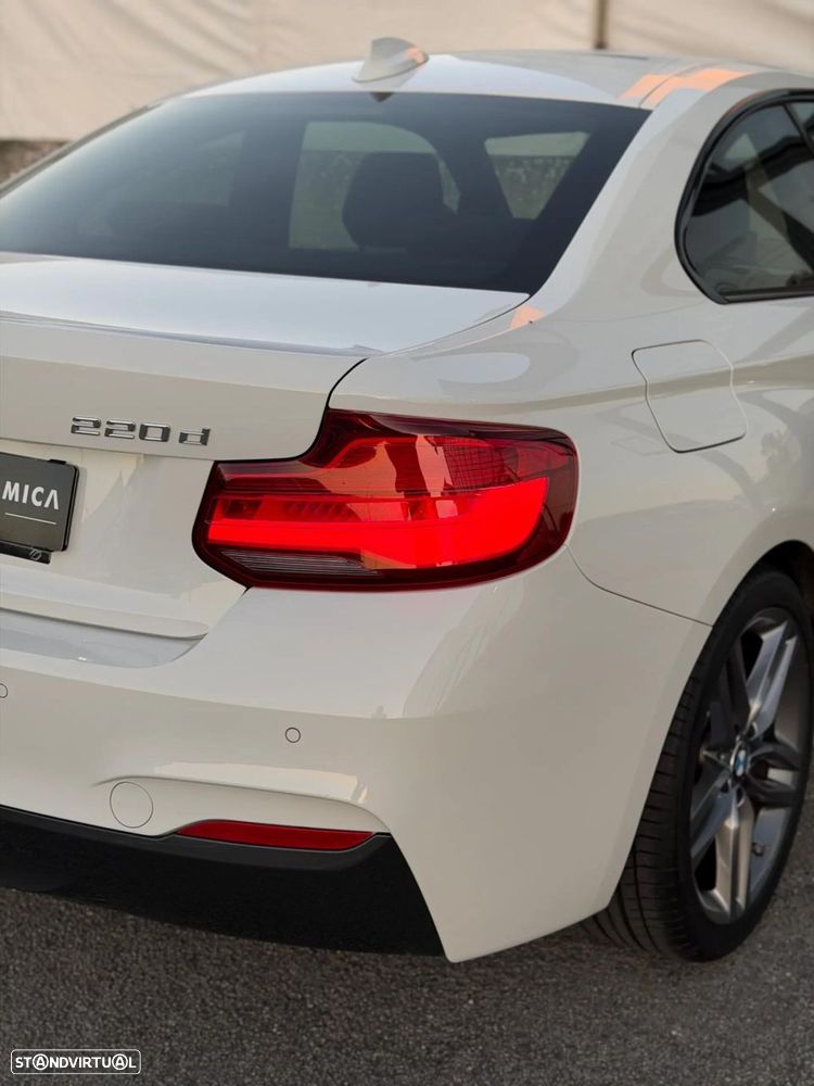 BMW 220 d Pack Desportivo M Pro Auto - 13