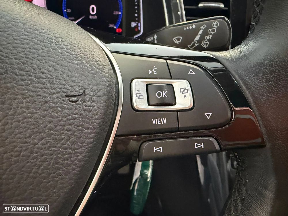 VW T-Roc 1.5 TSI Sport DSG - 23