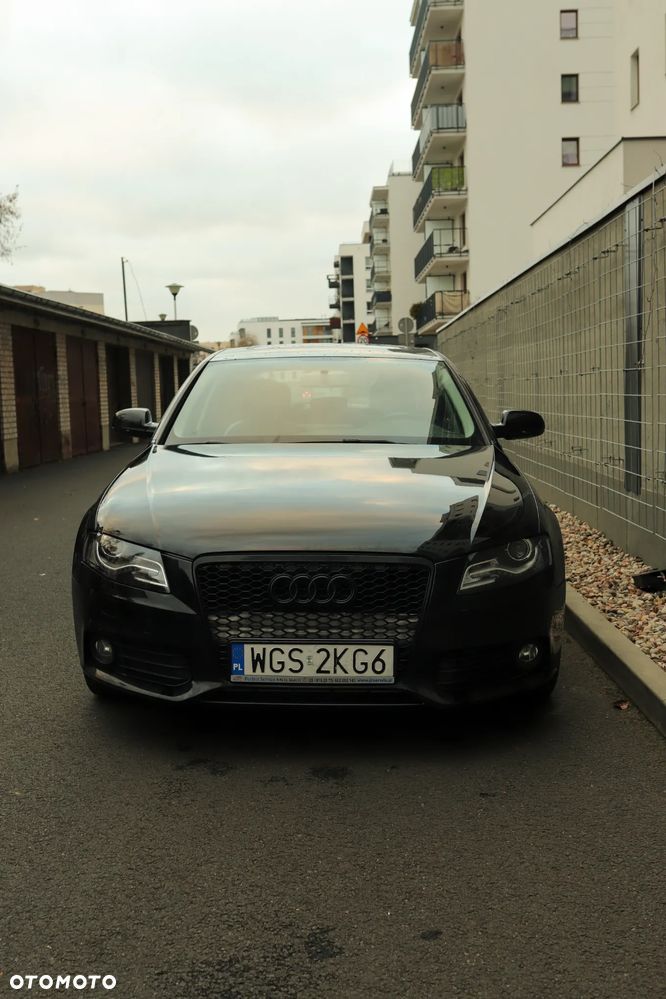 Audi A4 Limousine - 28