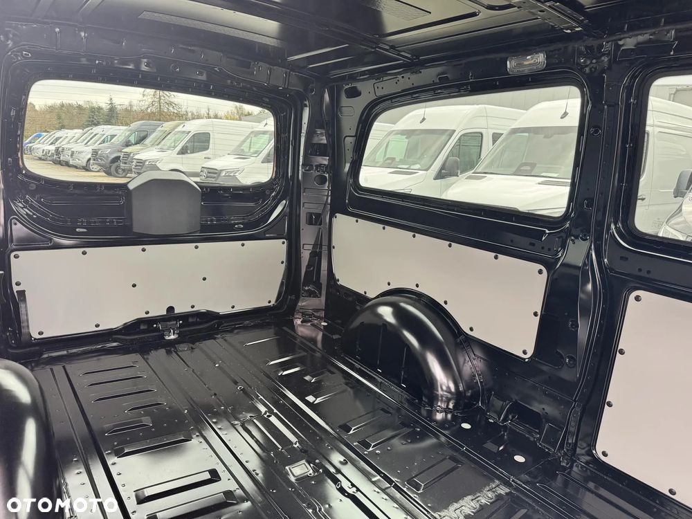 Mercedes-Benz Vito - 8