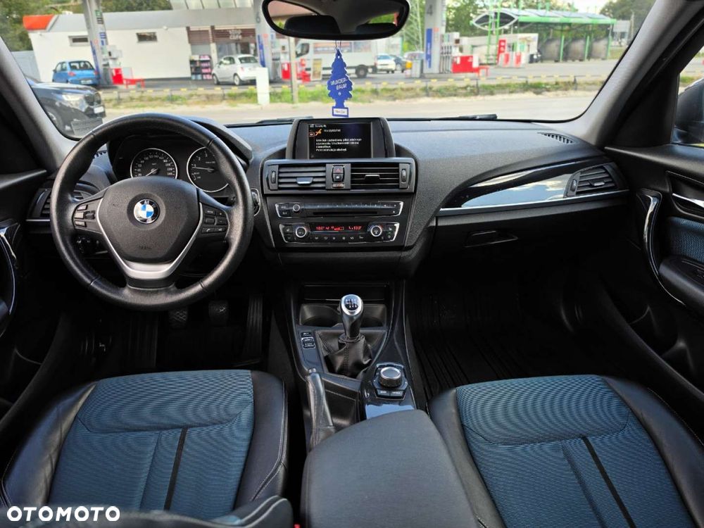 BMW Seria 1 - 22