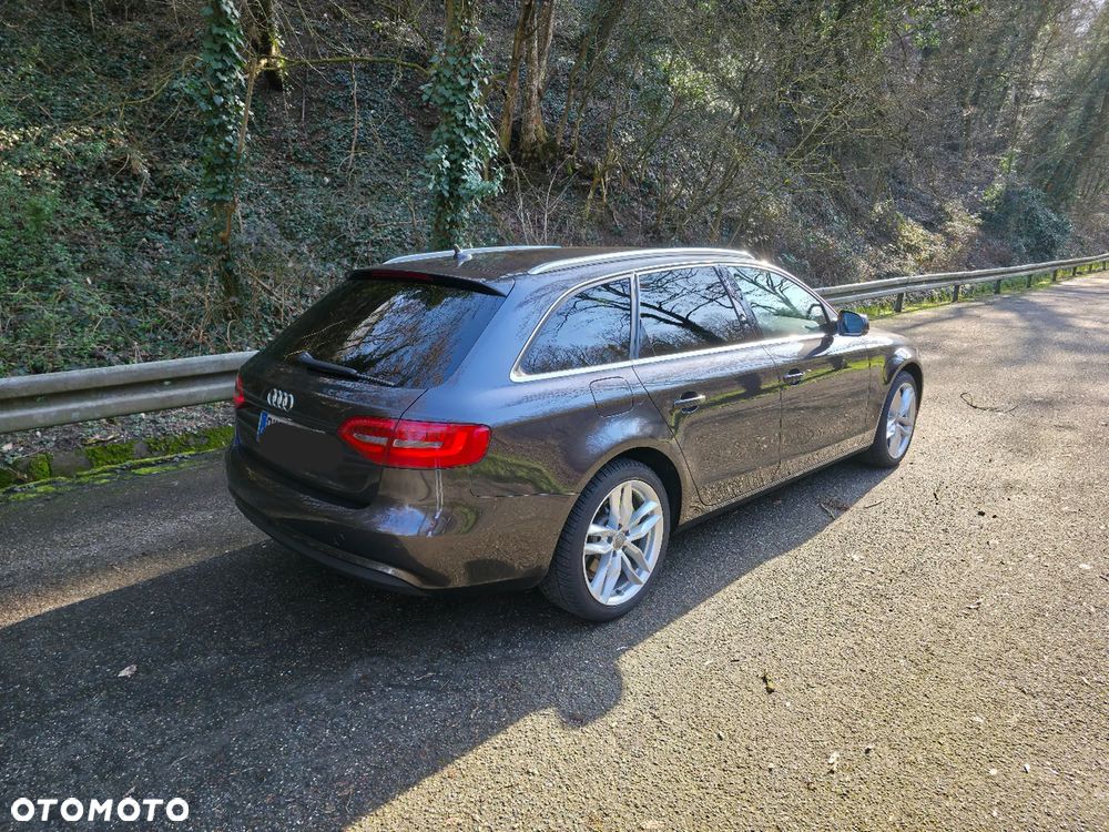 Audi A4 Avant 2.0 TDI DPF multitronic Ambiente - 11