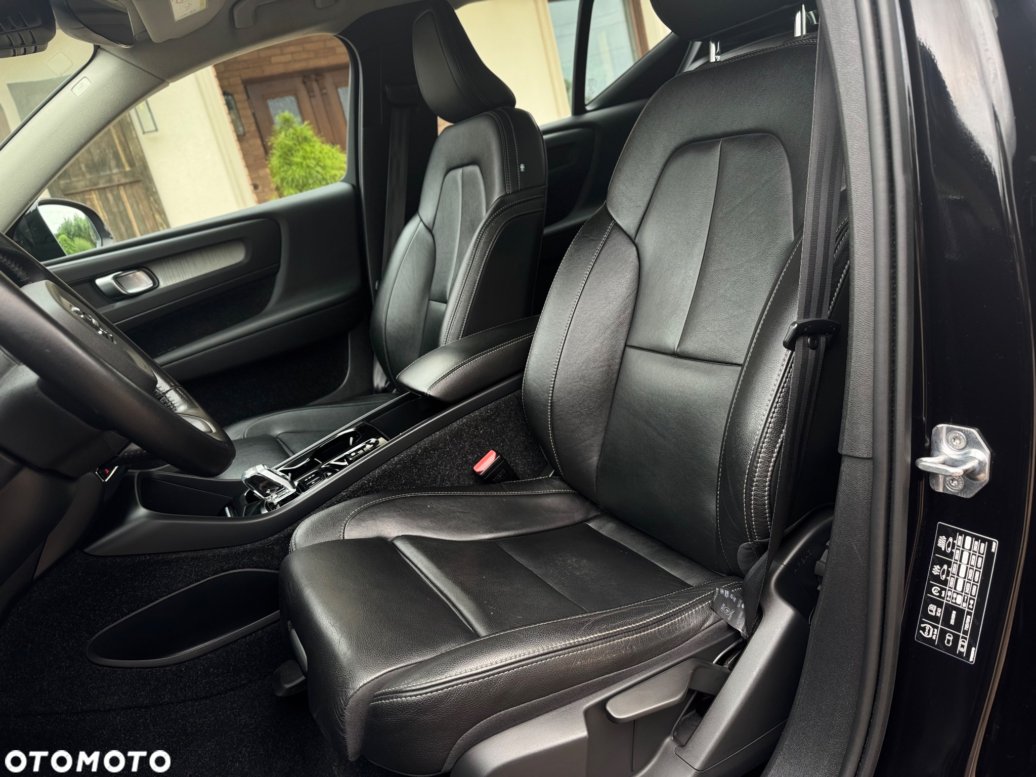 Volvo XC 40 D3 SCR AWD Inscription - 5