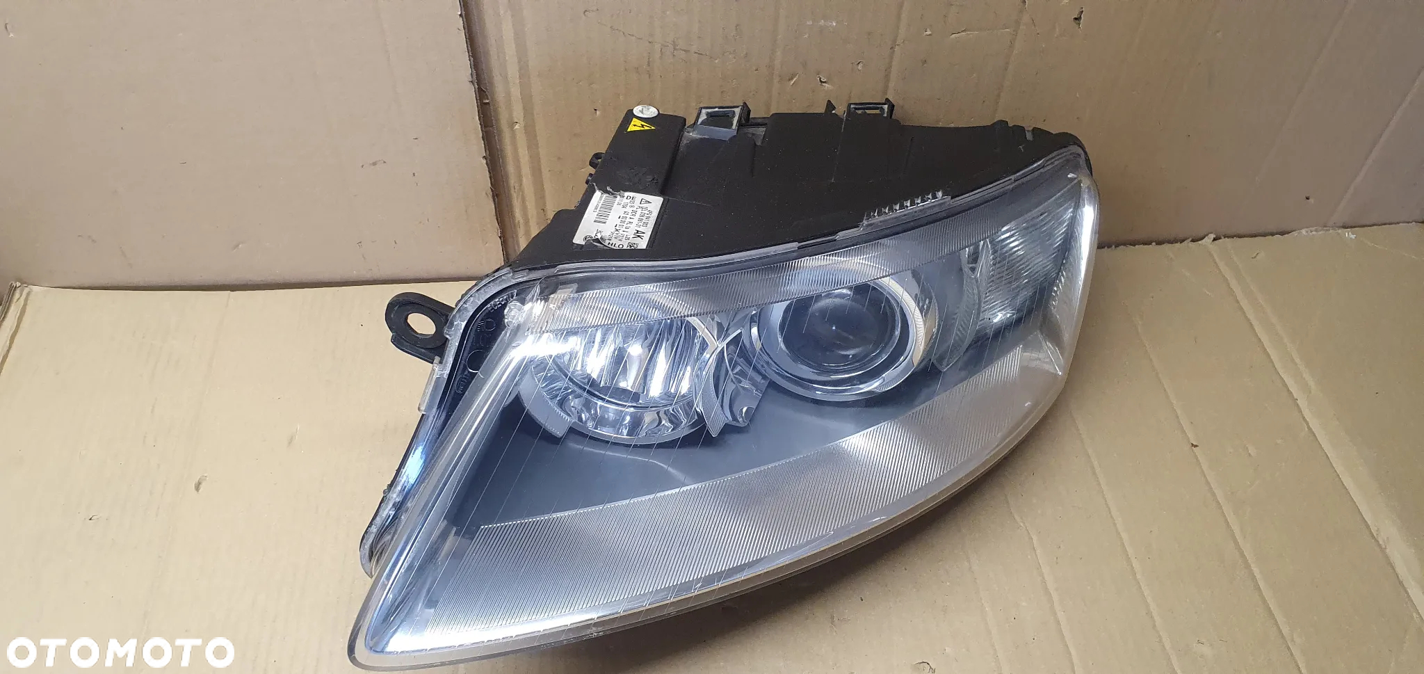 Lampa lewy przód przednia lewa BI XENON Audi A6 C6 4F0941003AK - 2