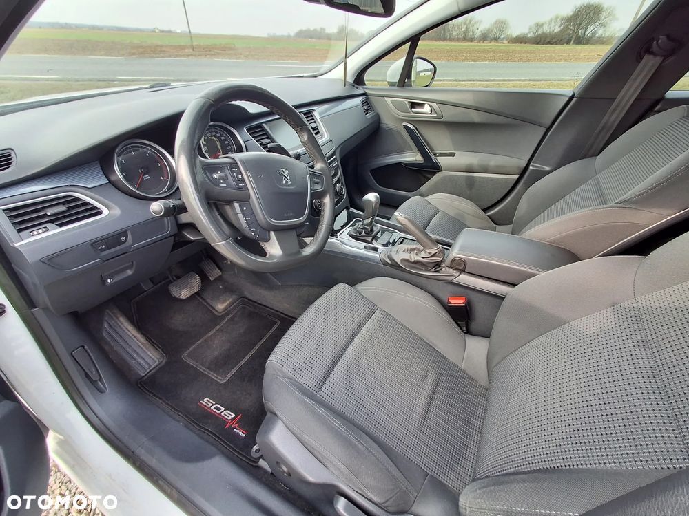 Peugeot 508 - 8
