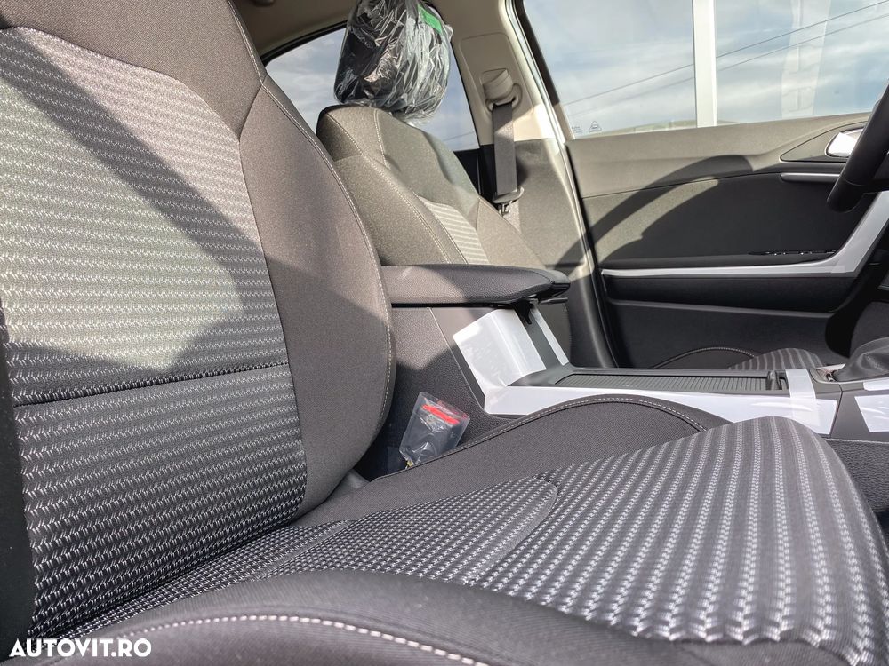 Kia XCeed 1.5 T-GDI 7DCT City - 10