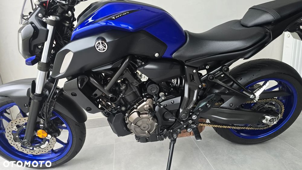 Yamaha MT - 12