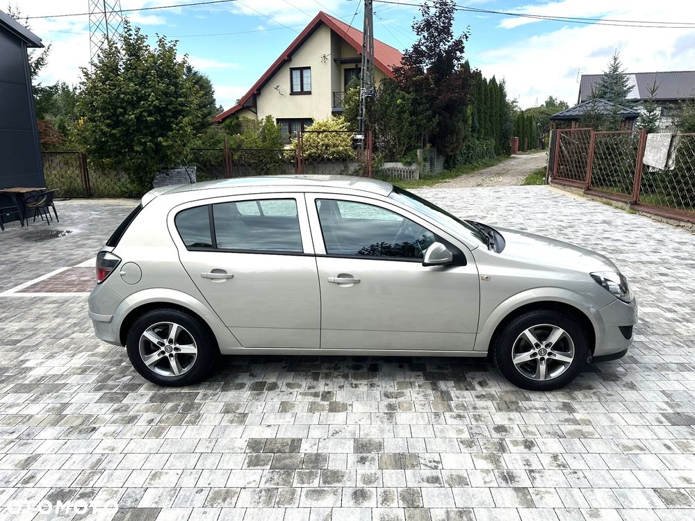 Opel Astra 1.6 Enjoy - 6