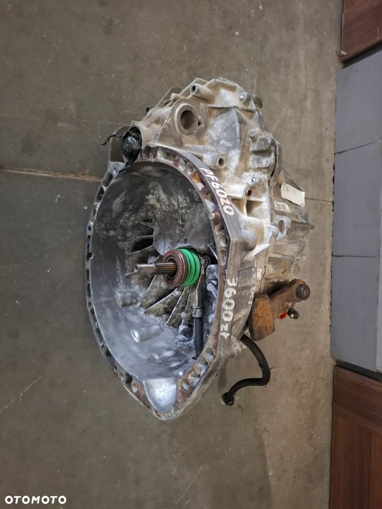 Skrzynia biegów Renault Master III  rok 2013 2,3 DCI nr PF6020 - 3