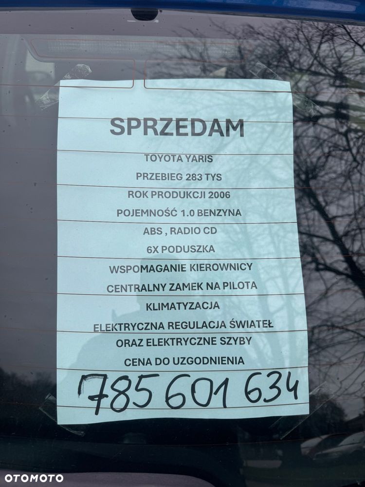 Toyota Yaris 1.0 Luna A/C - 11