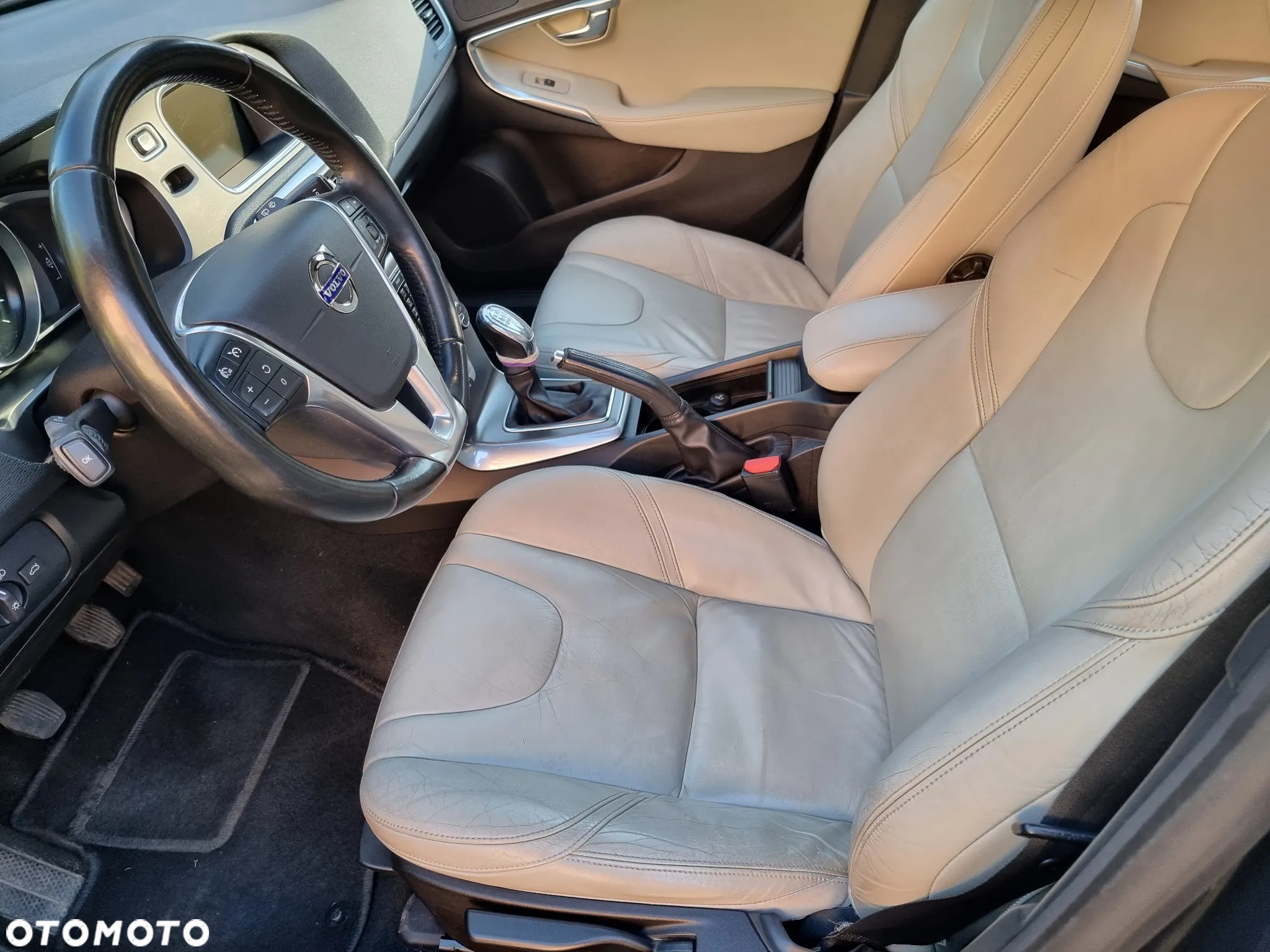 Volvo V40 - 7