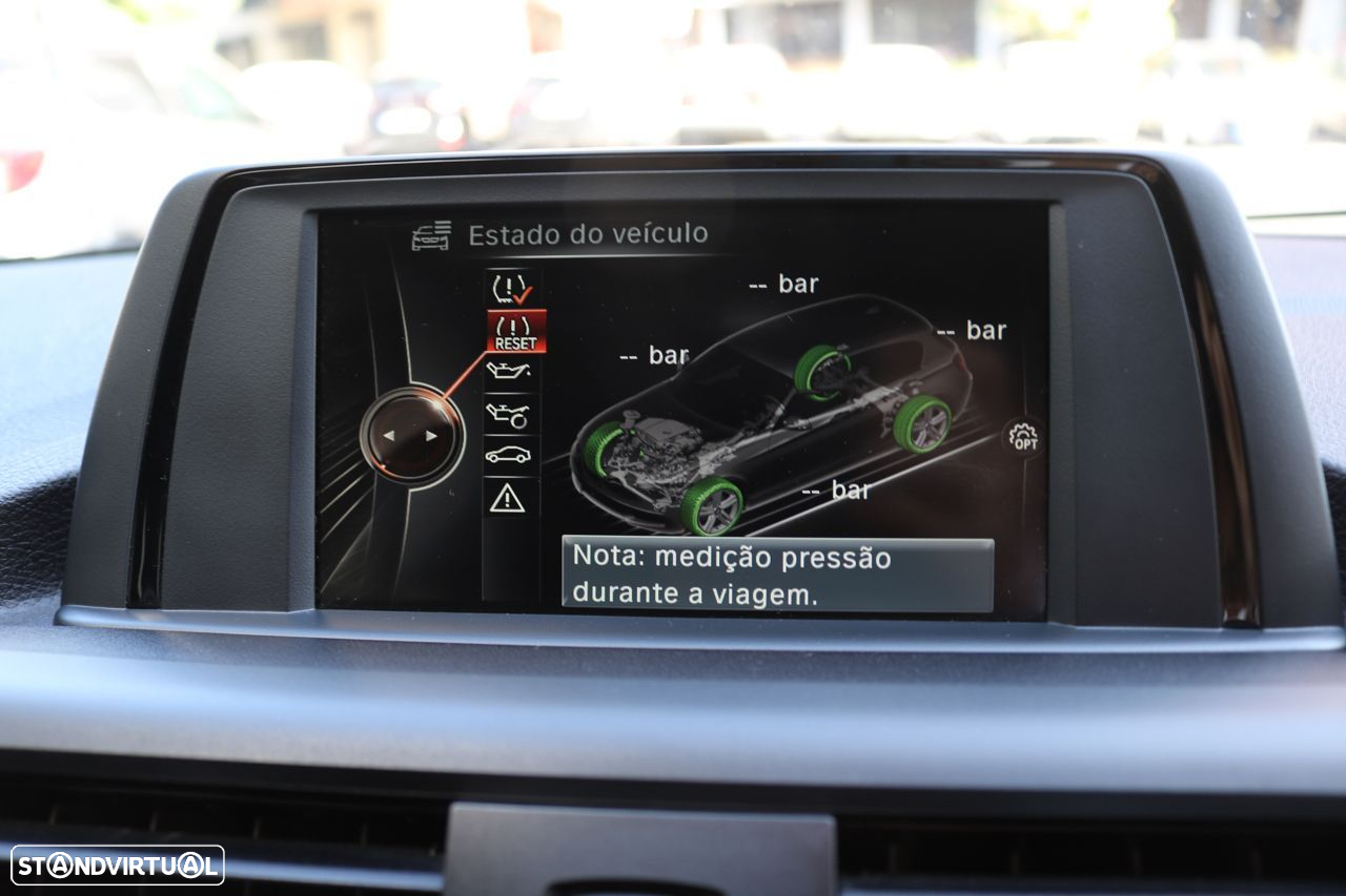 BMW 116 d EDynamics Line Urban - 42