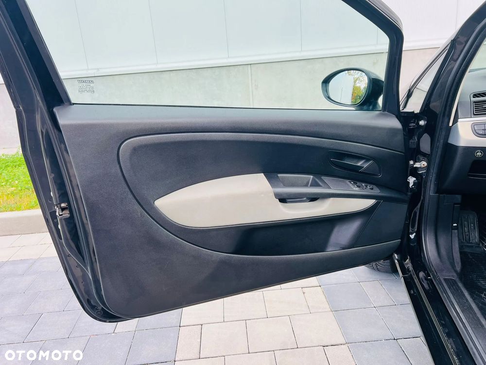 Fiat Grande Punto 1.4 8V - 13