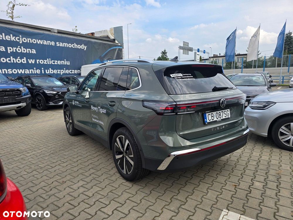 Volkswagen Tiguan 1.5 eTSI Elegance DSG - 11