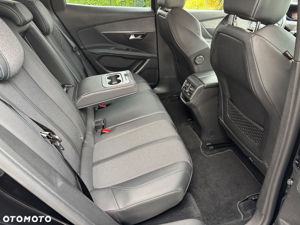 Peugeot 3008 BlueHDi 130 Stop & Start Allure Pack - 17