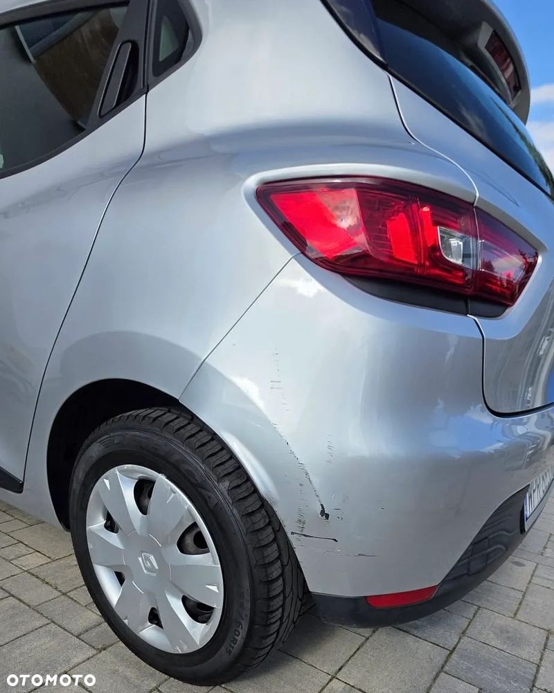 Renault Clio - 7