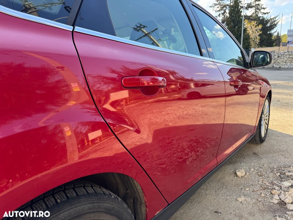 Ford Focus 1.6 TDCI DPF Champions Edition - 31