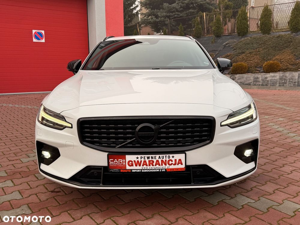 Volvo V60 D4 AWD R-Design - 12