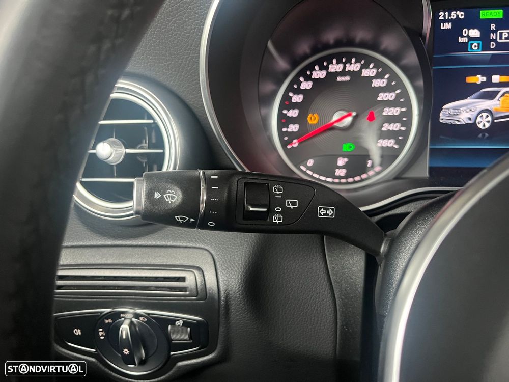 Mercedes-Benz GLC 300 de 4Matic - 24